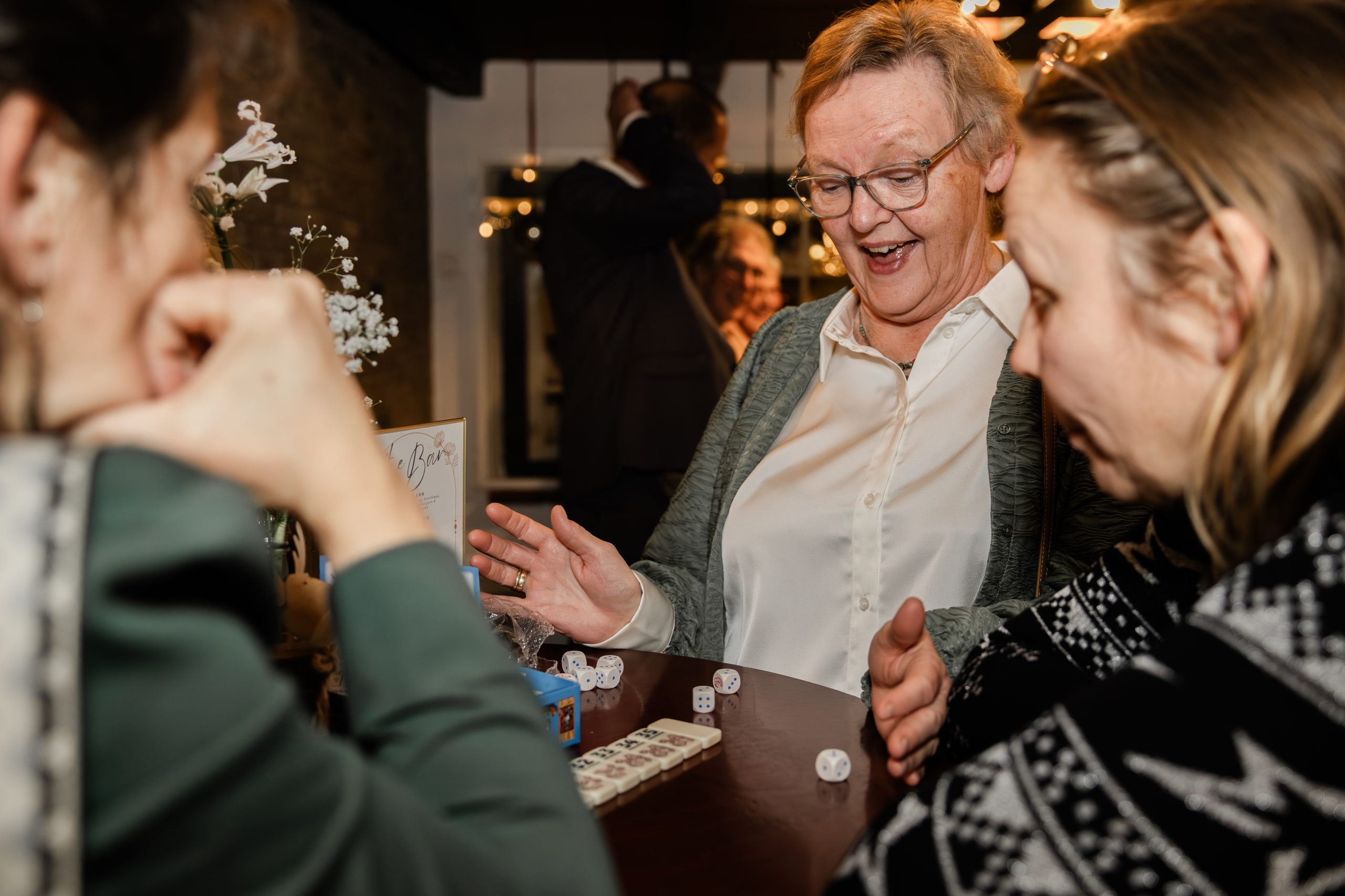 Een spelletjesavond in plaats van een feest, jullie maken je eigen keuzes bij het droombruiloft plannen